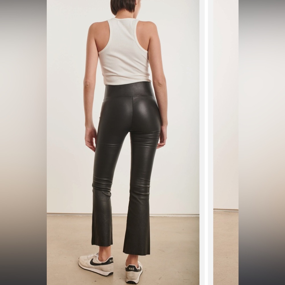 SPRWMN Black leather crop flare leggings - Picture 3 of 8
